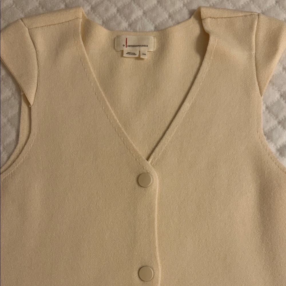 Anthropologie Cream Sleeveless Blouse